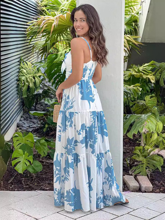 2025年夏にぴったりのブルーフローラルマキシスリップドレス
