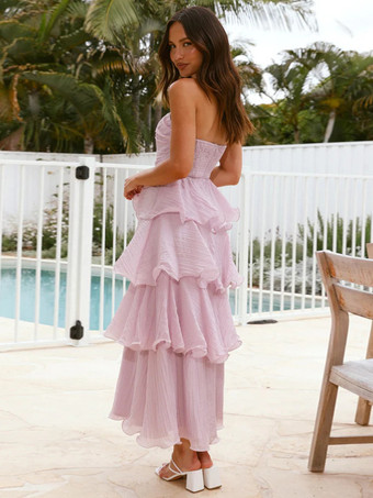 バターイエローのストラップレス レイヤード ラッフル シャーリング ロングドレス（2025年夏）