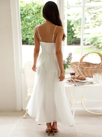 バターイエローのフロントタイレイヤードマキシスリップドレス（フリル付き）2025