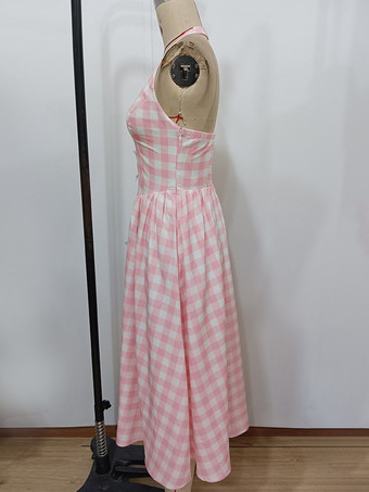 ソフトピンクのギンガムチェックVネックミディドレス（ホルターネック、バックシャーリング）2025