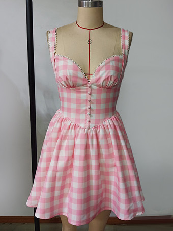 ソフトピンクのギンガムチェック柄ノースリーブミニドレス（スウィートハートネックライン）2025