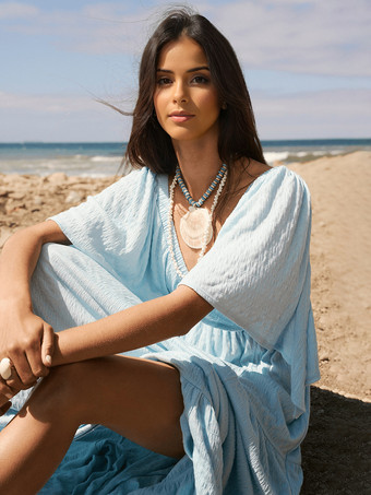 Vネックと半袖のオープンバックマキシボヘミアンドレス 2025