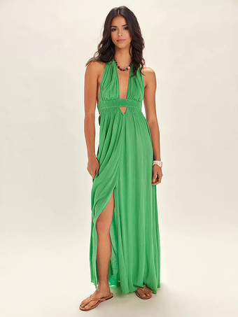グリーン ホルターネックのマキシ丈ボヘミアンドレス（プランジVネック、ハイスリット入り）2025