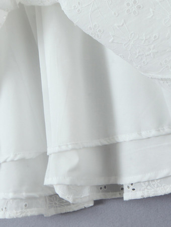 レーストリムのフレアミニドレス（Vネック、シャーリングバック）2025