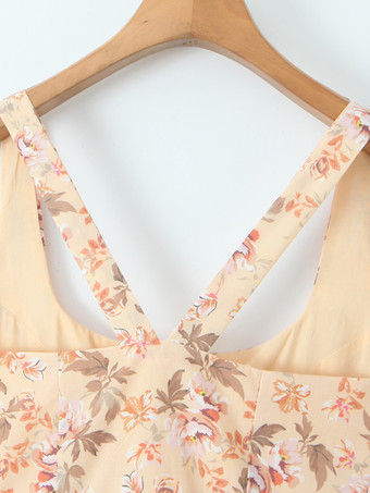 スクエアネックのヴィンテージフローラルプリントミディドレス 2025