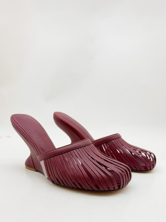 バーガンディ ウェッジサンダル ラウンドトゥ カットアウト バックレス サンダルシューズ