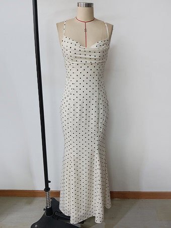 ドット柄オープンバックマーメイドマキシスリップドレス（スウィートハートネックライン）2025