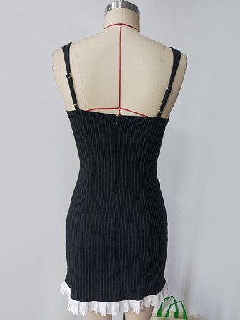 2025年夏にぴったりのブラックストライプボディコンミニスリップドレス