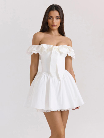ホワイト フリルトリム付きホワイトオフショルダーミニドレス 2025