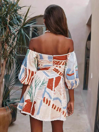 トロピカルプリントのオフショルダーミニドレス（パフスリーブ付き）2025