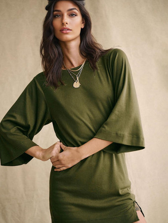 グリーン 2025年夏向け、リラックスフィットのミニTシャツドレス