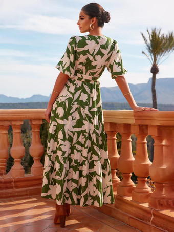 Vネックとサイドスリット入りフローラルプリントラップロングドレス 2025