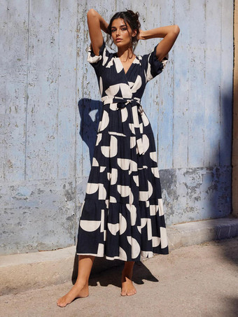 Vネックとサイドスリット入りフローラルプリントラップロングドレス 2025