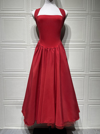 ソフトピンクのホルターネックAラインミディ丈パーティードレス（レディース）2025