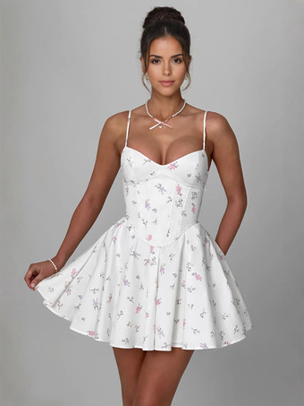 フローラルプリントのスウィートハートネックラインのミニドレス（バックシャーリング付き）2025