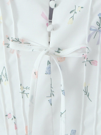 2025年夏向けフローラルプリントのハートネックラインAラインミディドレス