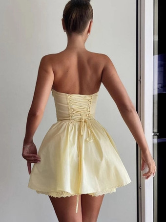 バターイエローのノースリーブ、レーストリム、バックレースアップのミニコルセットドレス 2025