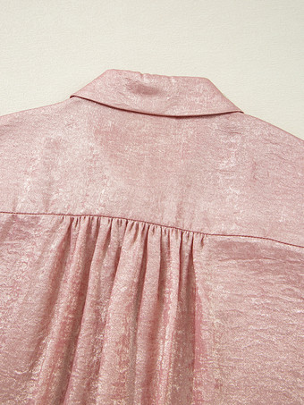 ソフトピンクの半袖シャツ（光沢のある生地）2025