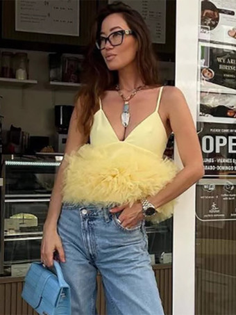 イエロー2025年夏向けチュールトリム クロップドキャミソールトップス