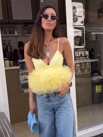 2025年夏向けチュールトリム クロップドキャミソールトップス