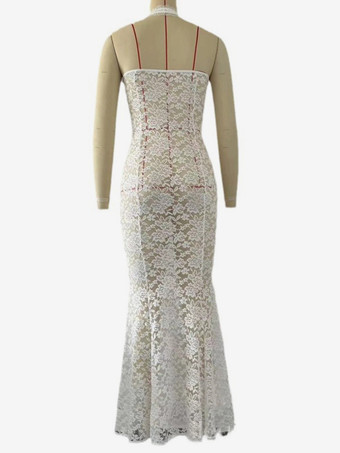 カットアウトディテールのホワイトレースマーメイドマキシドレス 2025