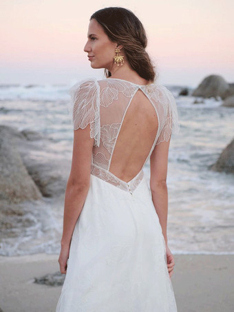 ボヘミアンウェディングドレス スパンコール ボールガウン ナチュラルウエスト ウェディングドレス 機能的なボタン 半袖 Vネック ホワイト