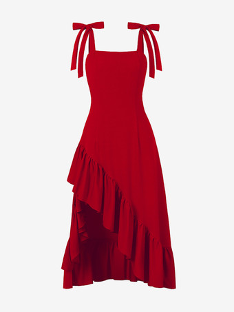 レッド 2025年夏にぴったりの、リボンショルダーとフリル裾のハイスリットが特徴のヴィンテージレッドミディドレス