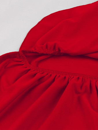 2025年夏にぴったりの、リボンショルダーとフリル裾のハイスリットが特徴のヴィンテージレッドミディドレス