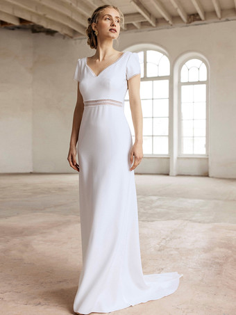 ホワイトシンプルなウェディングドレス ボールガウン Vネック 半袖 カットアウト 30cm ブライダルガウン