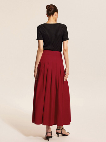 スクエアネックベストトップとロングスリットスカートのツーピースセット（レッド）2025年夏
