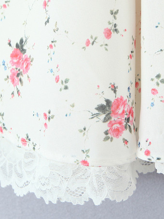 2025年夏にぴったりの、リボンディテールのオフショルダー花柄ミニドレス