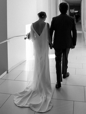 ウェディングラップ アイボリーショール チュールグロメット ブライダルカバーアップ