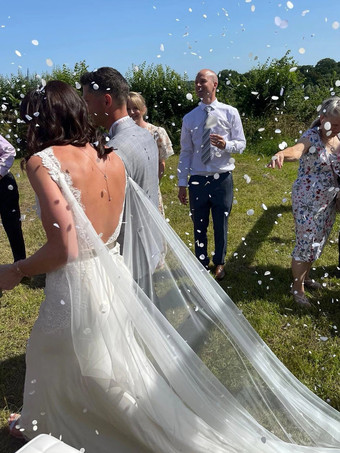 ウェディングラップ アイボリーショール チュールグロメット ブライダルカバーアップ