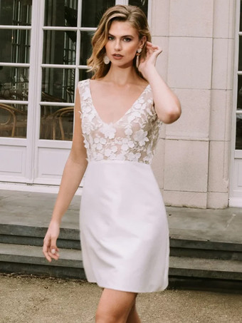 ショートウェディングドレス ショートVネック ノースリーブ Aライン ナチュラルウエスト サテン生地 ショートブライダルドレス