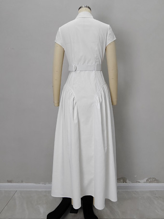 様々なシーンに活躍するベルト付きウエストのホワイトシャツマキシドレス 2025