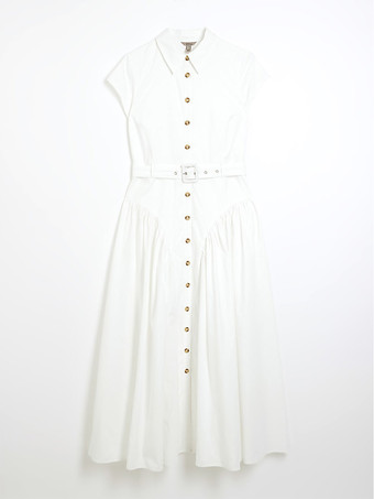 様々なシーンに活躍するベルト付きウエストのホワイトシャツマキシドレス 2025