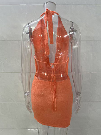 2025年夏向けホルターネックニットボディコンミニドレス