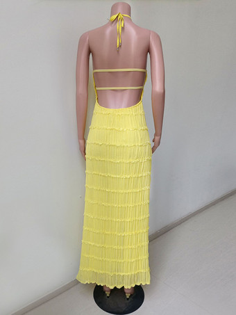 ビーチやカジュアルなイベントにぴったりのホルターネックのテクスチャードマキシドレス（2025年）