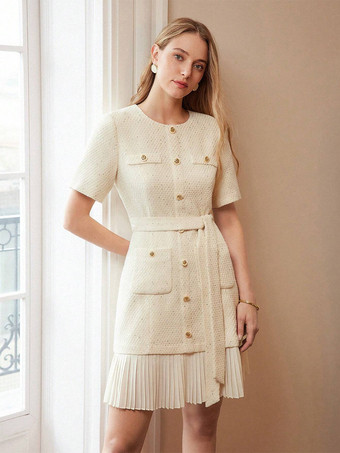 アプリコット2025年夏向け、半袖とゴールドボタンのアプリコットツイードドレス