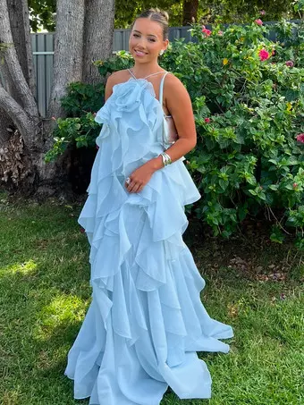 ボヘミアンワンピース｜自由でエフォートレスなスタイルを演出する最新