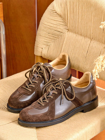 ディープブラウンユニセックス スエード ロートップ スケートスニーカー