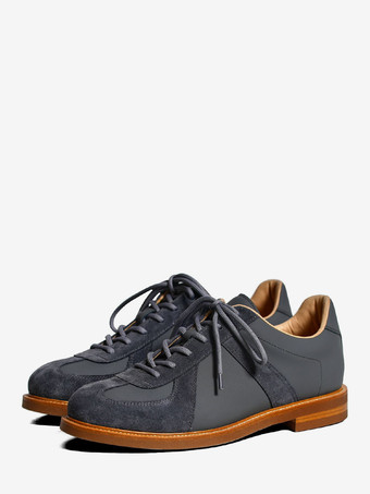 ダークグレー ユニセックス スエード ロートップ スケートスニーカー