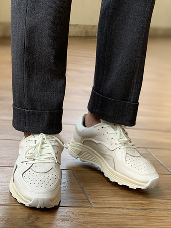 メンズ カジュアルスニーカー 滑り止め フラット 通気性 メッシュシューズ