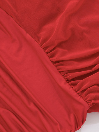 2025年夏向け、ハイネックのルーシュメッシュマキシガウン（レッド）