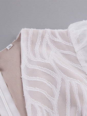 2025年夏向け、Vネックと長袖のジャカードミニドレス