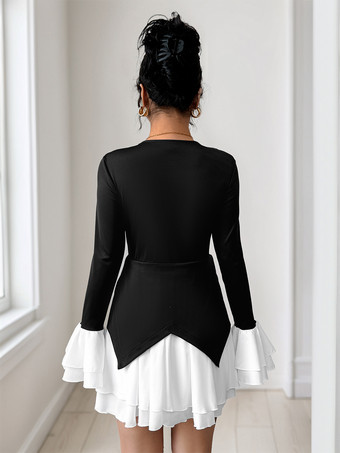 2025年秋冬、コントラストカラーのフレアスリーブ、Vネック、レイヤードスカートのミニドレス