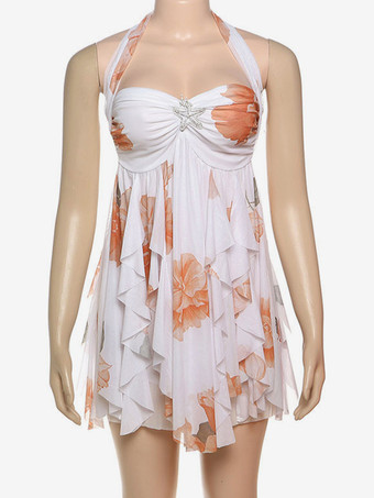 2025年夏にぴったりの、スカーフネックとレイヤードヘムのボヘミアンミニドレス