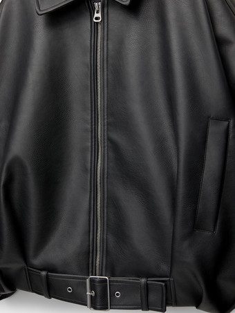 2025年秋冬 ベルト付きオーバーサイズフェイクレザーボンバージャケット