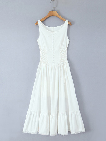 2025年夏にぴったりの、ホワイトのノースリーブレースアップミディドレス