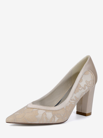シャンパンカラーレースのウェディングシューズ、ポインテッドトゥ、チャンキーヒールのウェディングゲストシューズ